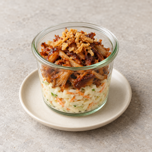 Veganes Pulled Pork im Glas – KI-generiertes Symbolbild